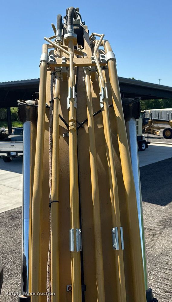 image for item DX8986 2018 Caterpillar 320 excavator