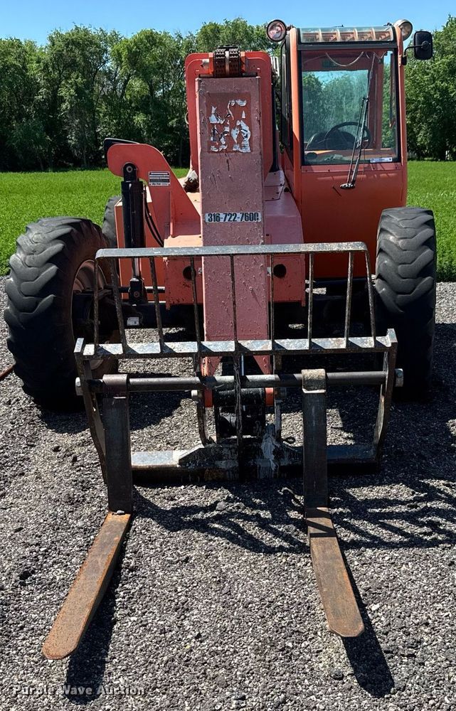 image for item DX8990 2007 Sky Trak 6042 telehandler