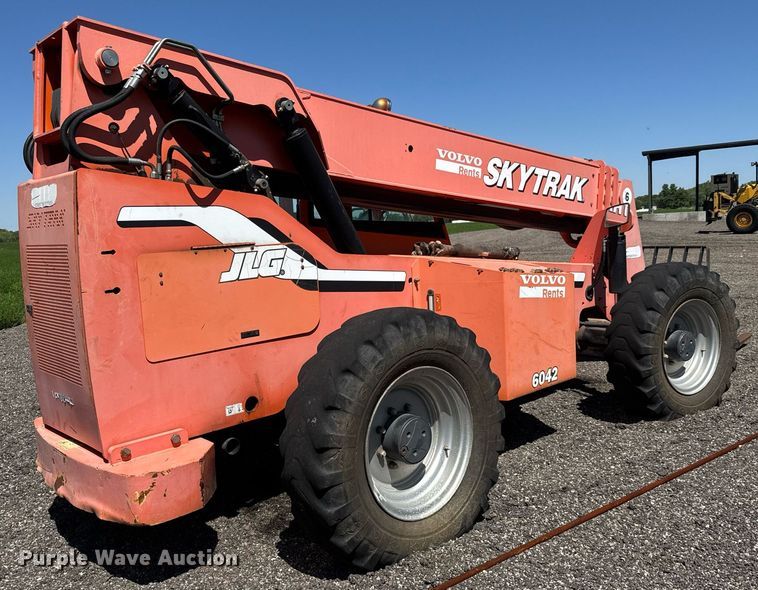 image for item DX8990 2007 Sky Trak 6042 telehandler