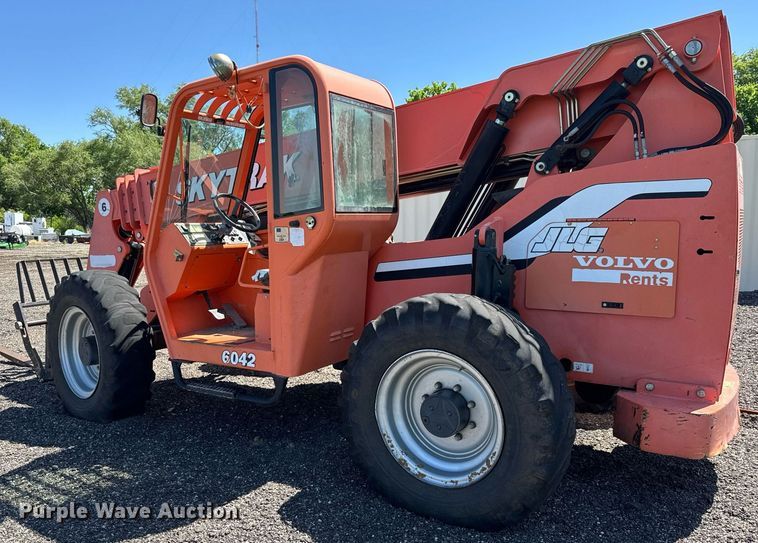 image for item DX8990 2007 Sky Trak 6042 telehandler