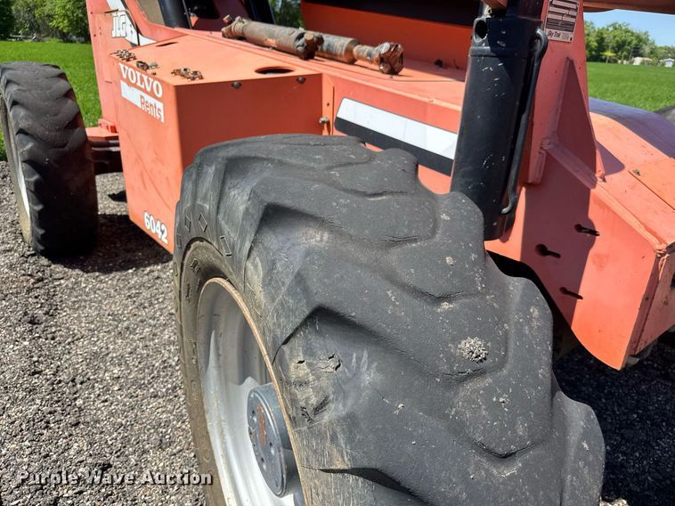 image for item DX8990 2007 Sky Trak 6042 telehandler