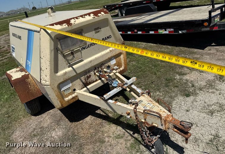 image for item DX8995 1987 Ingersoll Rand P-175A-W-D air compressor