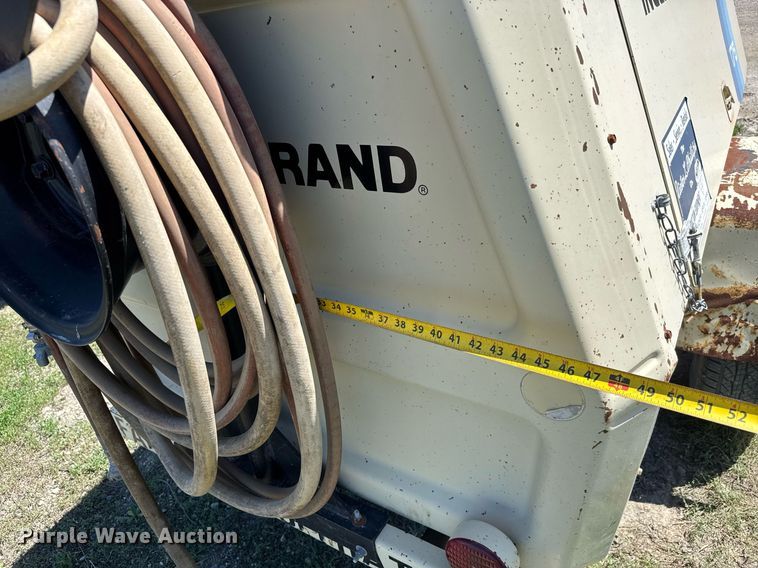 image for item DX8995 1987 Ingersoll Rand P-175A-W-D air compressor