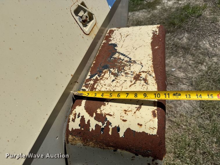 image for item DX8995 1987 Ingersoll Rand P-175A-W-D air compressor