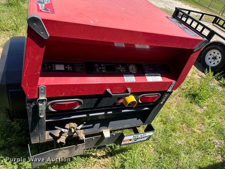 image for item DY0003 2015 Chicago Pneumatic CPS185 KD7T4F air compressor