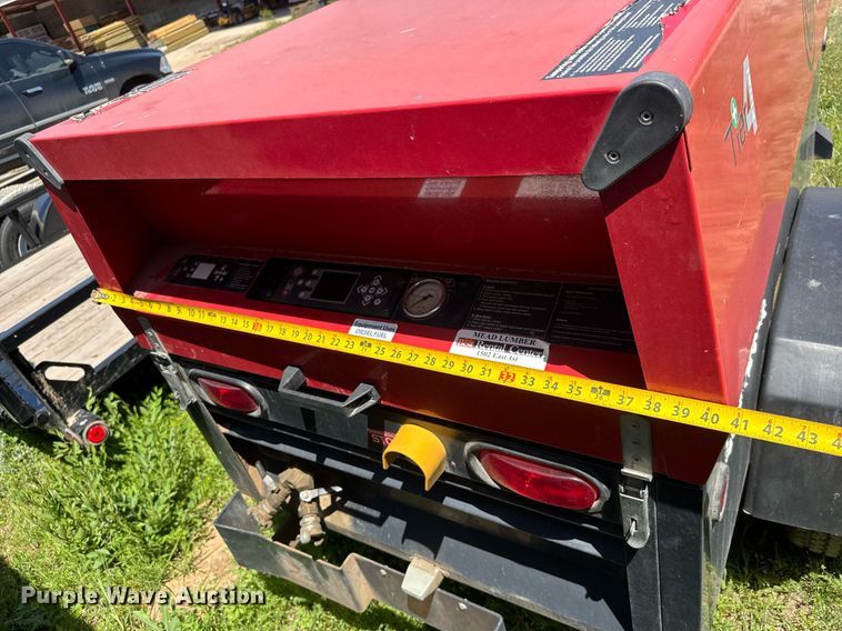 image for item DY0003 2015 Chicago Pneumatic CPS185 KD7T4F air compressor