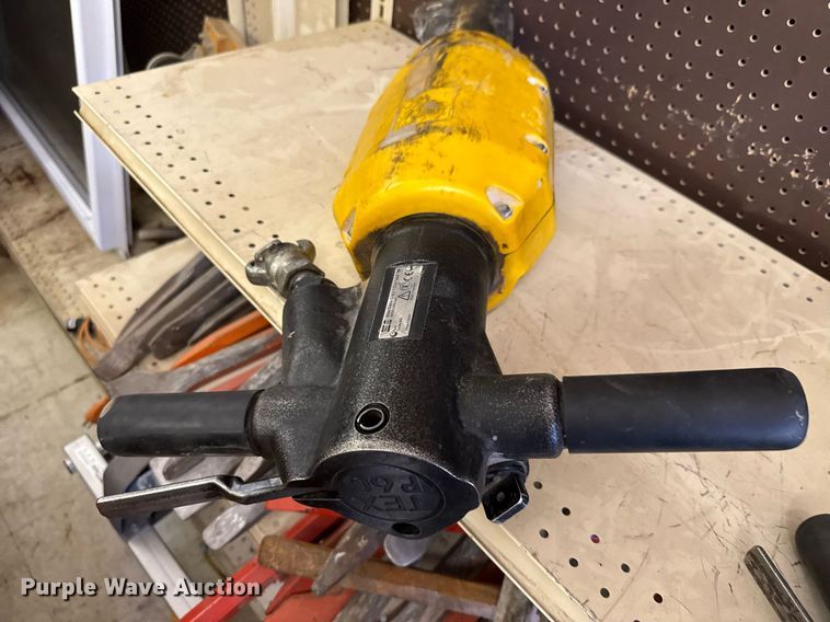 image for item DY0003 2015 Chicago Pneumatic CPS185 KD7T4F air compressor