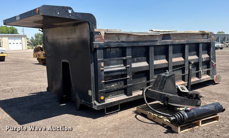 image for item DY0005 Ox Bodies dump bed