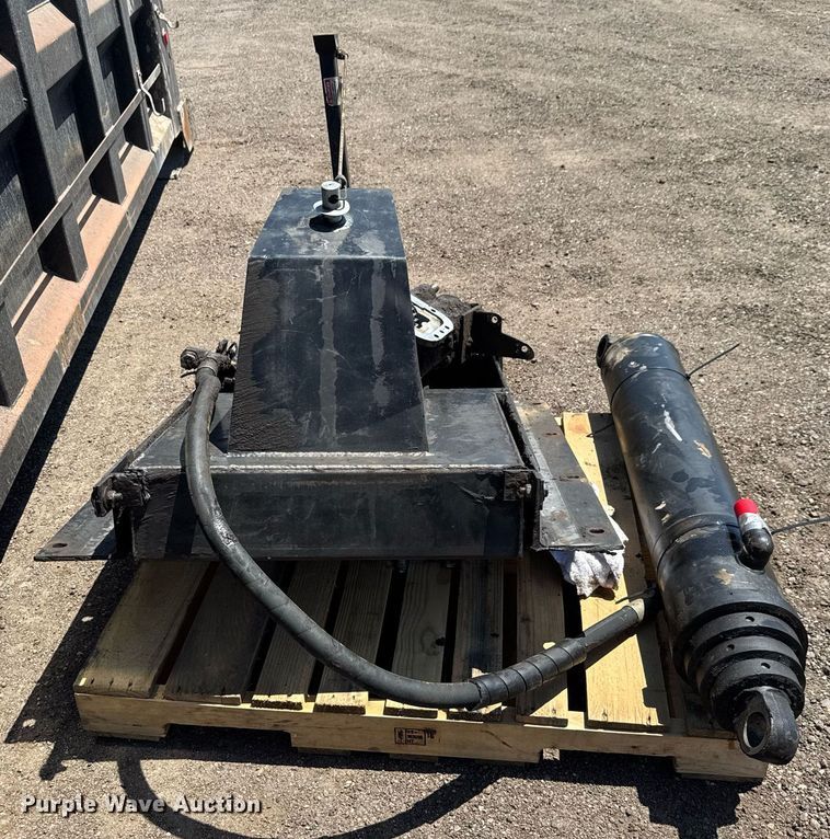 image for item DY0005 Ox Bodies dump bed