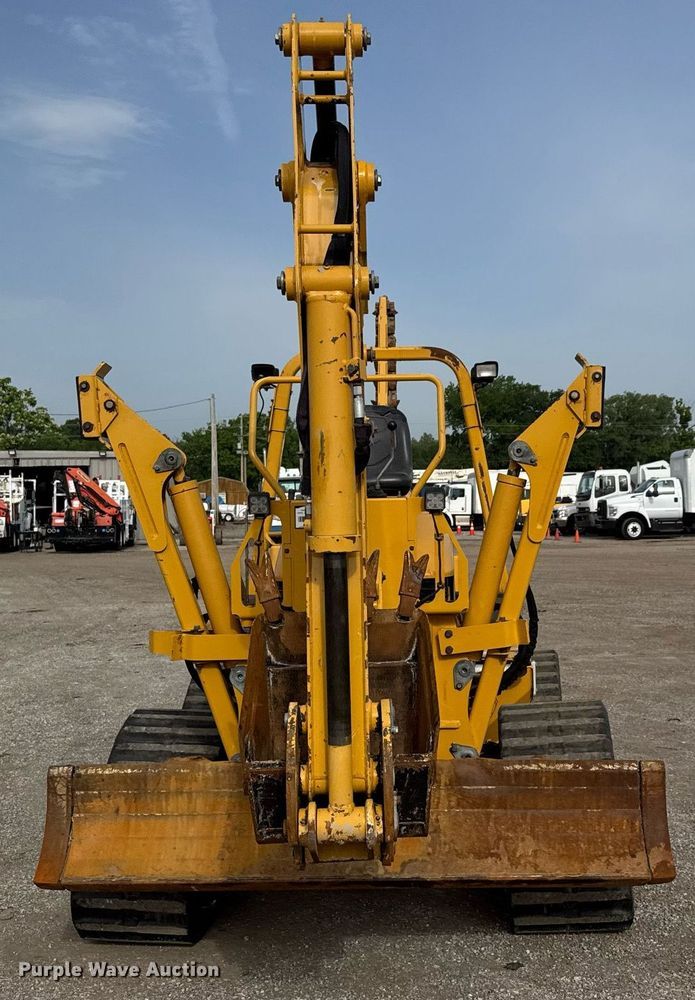 image for item DY0007 2017 Vermeer RTX750 trencher