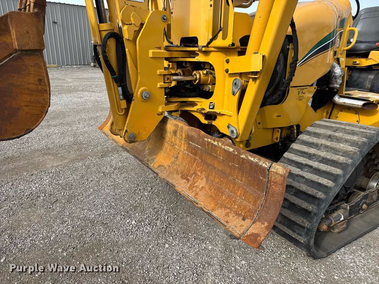 image for item DY0007 2017 Vermeer RTX750 trencher