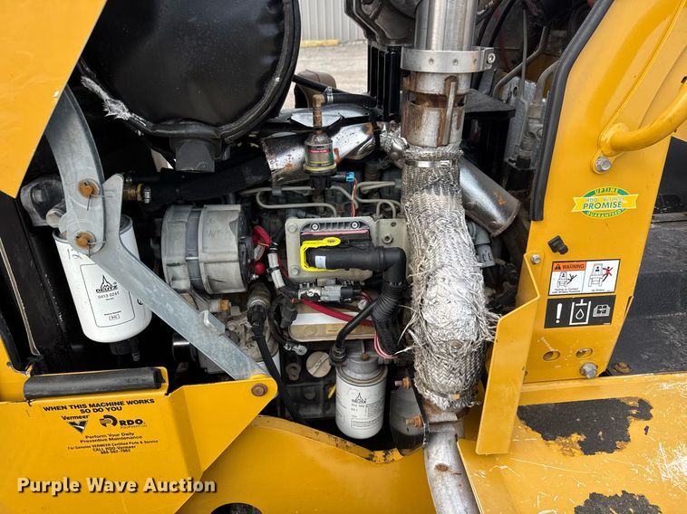 image for item DY0007 2017 Vermeer RTX750 trencher