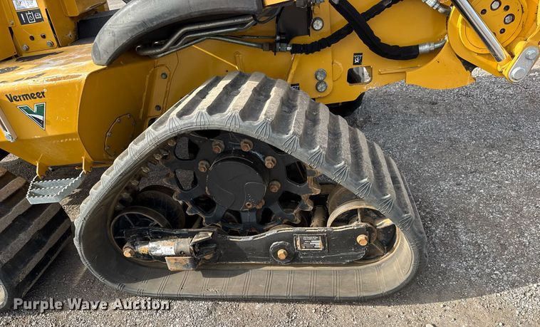 image for item DY0007 2017 Vermeer RTX750 trencher