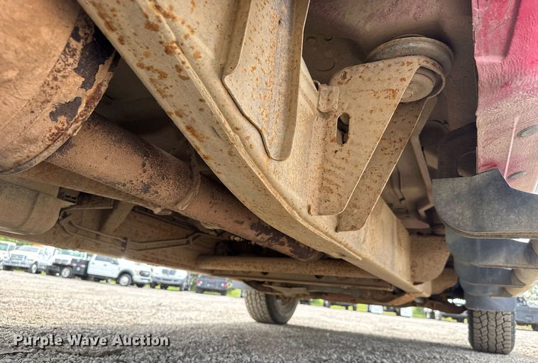 image for item DY0011 2015 GMC Sierra 3500HD Crew Cab utility bed pickup truck