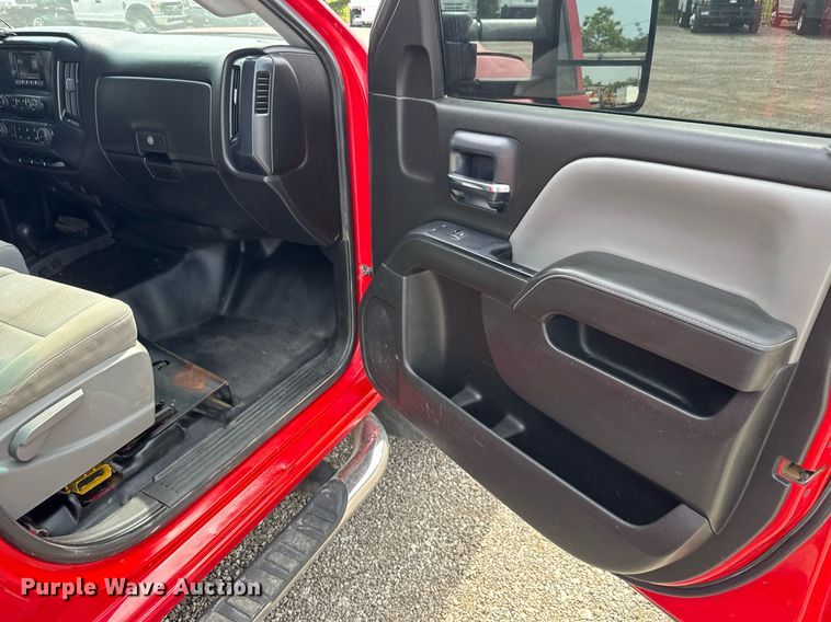 image for item DY0011 2015 GMC Sierra 3500HD Crew Cab utility bed pickup truck