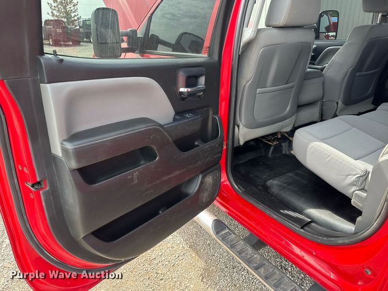 image for item DY0011 2015 GMC Sierra 3500HD Crew Cab utility bed pickup truck