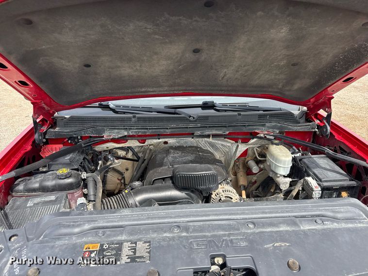 image for item DY0011 2015 GMC Sierra 3500HD Crew Cab utility bed pickup truck