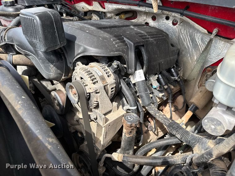 image for item DY0011 2015 GMC Sierra 3500HD Crew Cab utility bed pickup truck