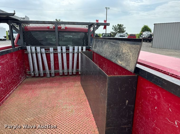 image for item DY0012 2013 GMC Sierra 3500HD Crew Cab utility bed pickup truck