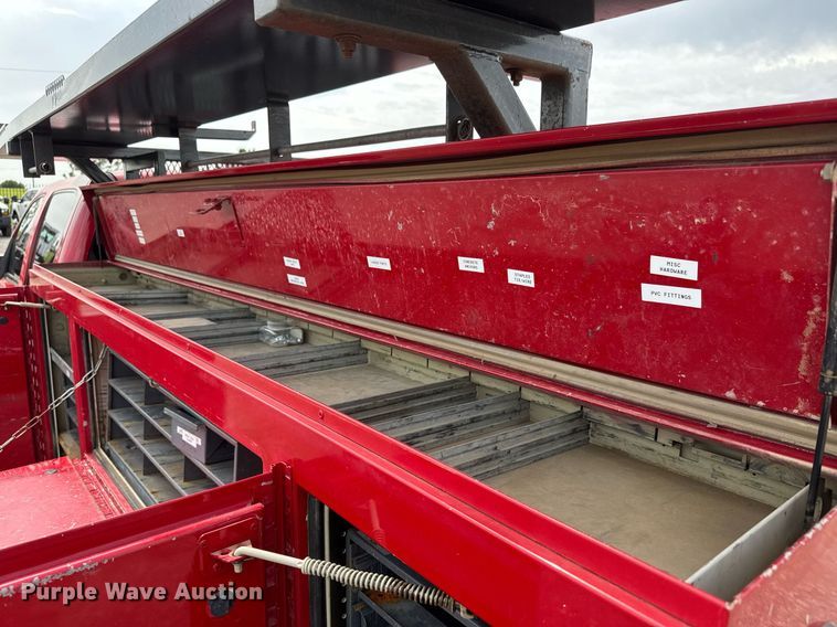 image for item DY0012 2013 GMC Sierra 3500HD Crew Cab utility bed pickup truck