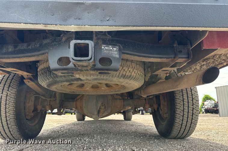 image for item DY0012 2013 GMC Sierra 3500HD Crew Cab utility bed pickup truck