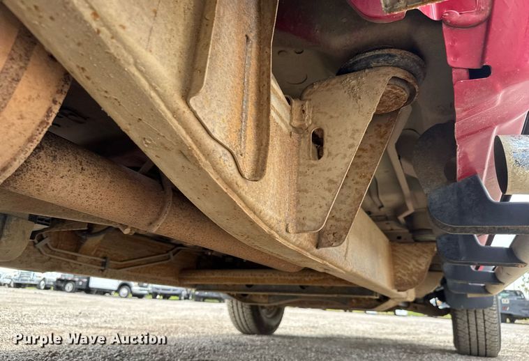 image for item DY0012 2013 GMC Sierra 3500HD Crew Cab utility bed pickup truck