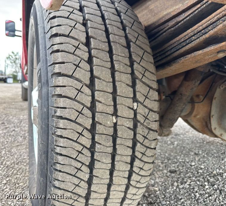 image for item DY0012 2013 GMC Sierra 3500HD Crew Cab utility bed pickup truck