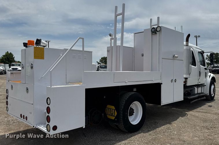 image for item DY0013 2007 Freightliner Business Class M2 Crew Cab flatbed truck