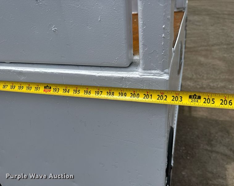 image for item DY0013 2007 Freightliner Business Class M2 Crew Cab flatbed truck