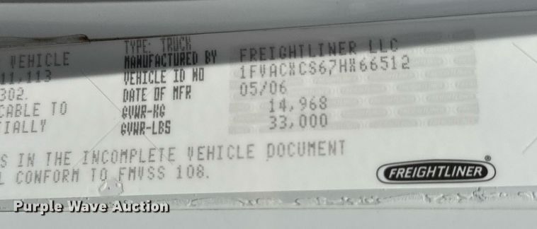 image for item DY0013 2007 Freightliner Business Class M2 Crew Cab flatbed truck