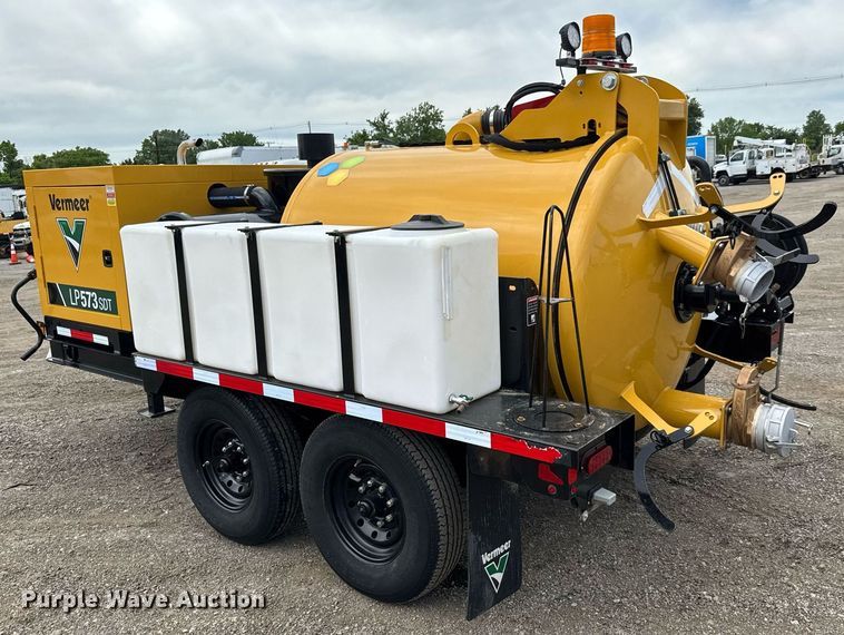 image for item DY0020 2024 Vermeer LP573 SDT vacuum excavator