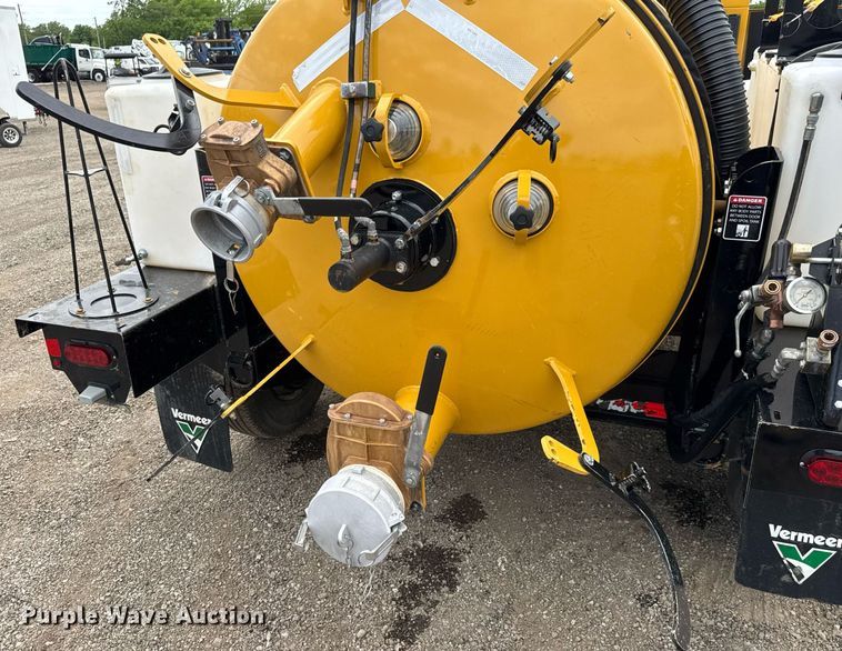 image for item DY0020 2024 Vermeer LP573 SDT vacuum excavator