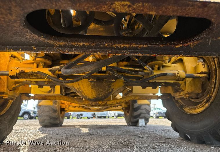 image for item DY0023 1999 Galion 150FA crane