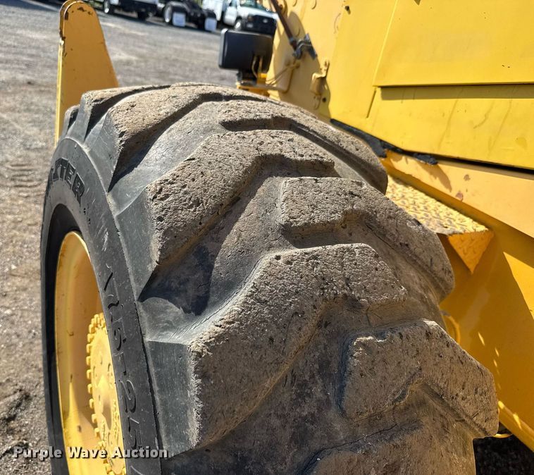 image for item DY0023 1999 Galion 150FA crane