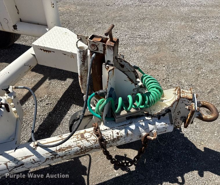 image for item DY0028 1977 Eaton Metal Product TCR14ES reel trailer