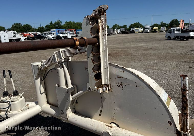 image for item DY0028 1977 Eaton Metal Product TCR14ES reel trailer