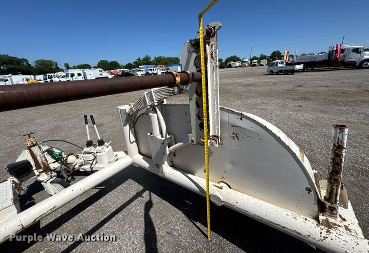 image for item DY0028 1977 Eaton Metal Product TCR14ES reel trailer