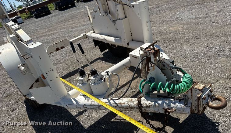 image for item DY0028 1977 Eaton Metal Product TCR14ES reel trailer