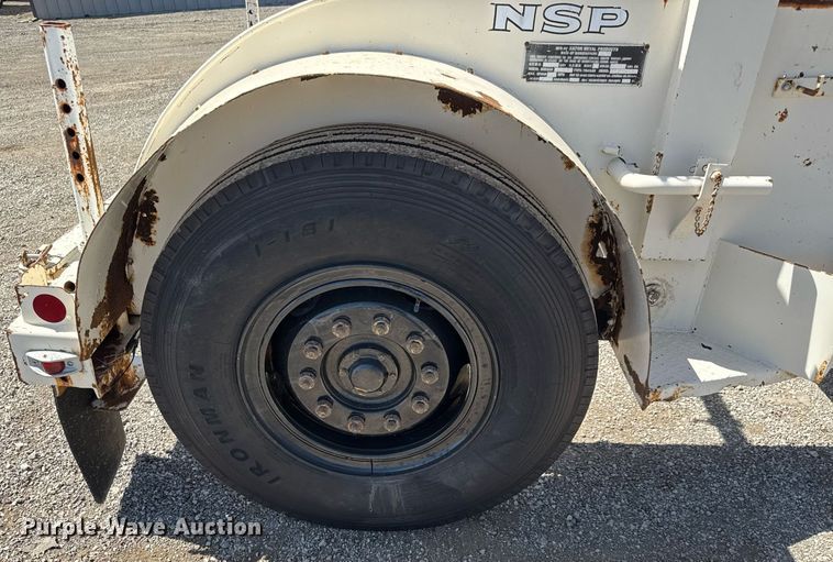 image for item DY0028 1977 Eaton Metal Product TCR14ES reel trailer