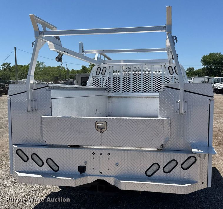 image for item DY0031 2020 Chevrolet Silverado 3500HD Crew Cab utility bed pickup truck