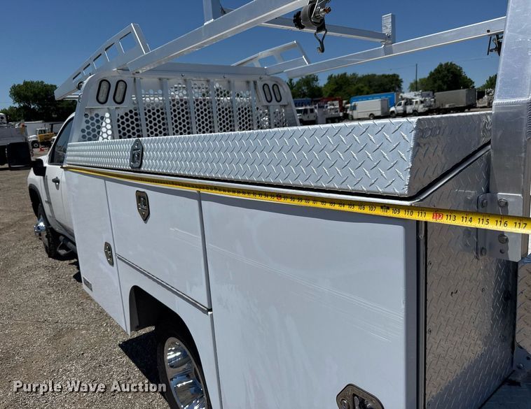 image for item DY0031 2020 Chevrolet Silverado 3500HD Crew Cab utility bed pickup truck
