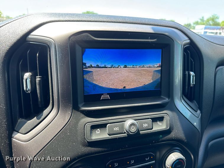 image for item DY0031 2020 Chevrolet Silverado 3500HD Crew Cab utility bed pickup truck