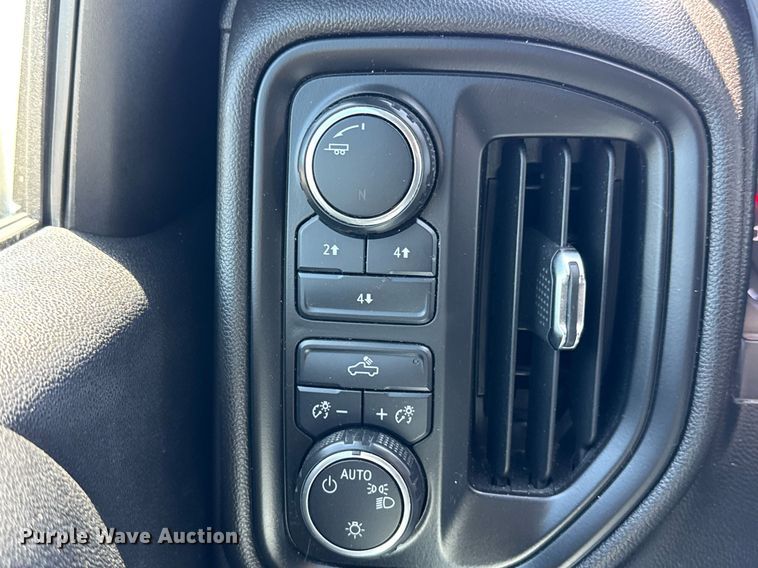 image for item DY0031 2020 Chevrolet Silverado 3500HD Crew Cab utility bed pickup truck