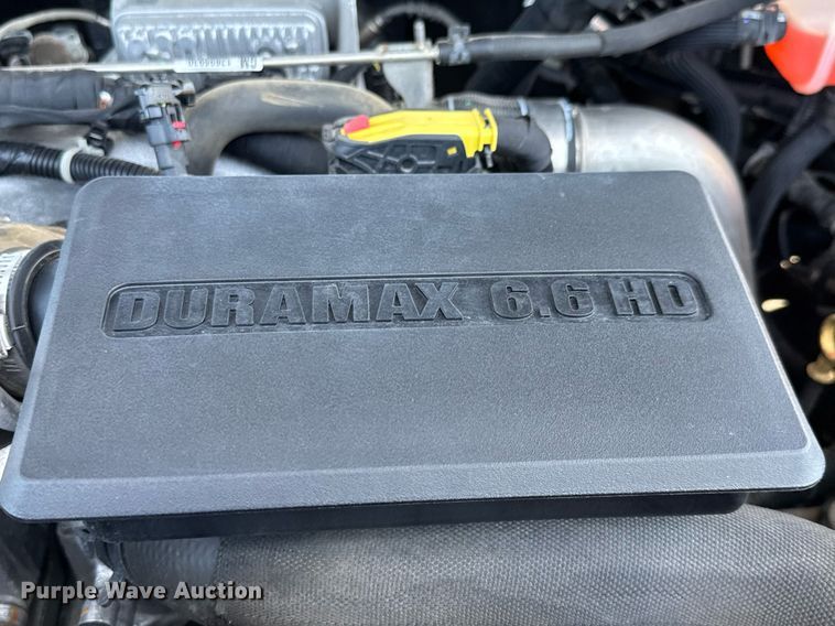 image for item DY0031 2020 Chevrolet Silverado 3500HD Crew Cab utility bed pickup truck