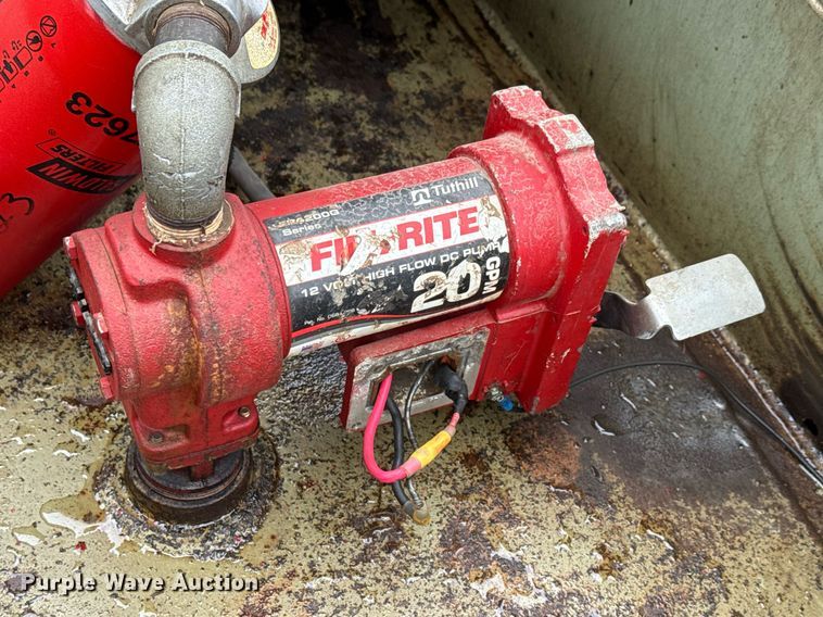 image for item DY0039 1992 White GMC WCA water truck