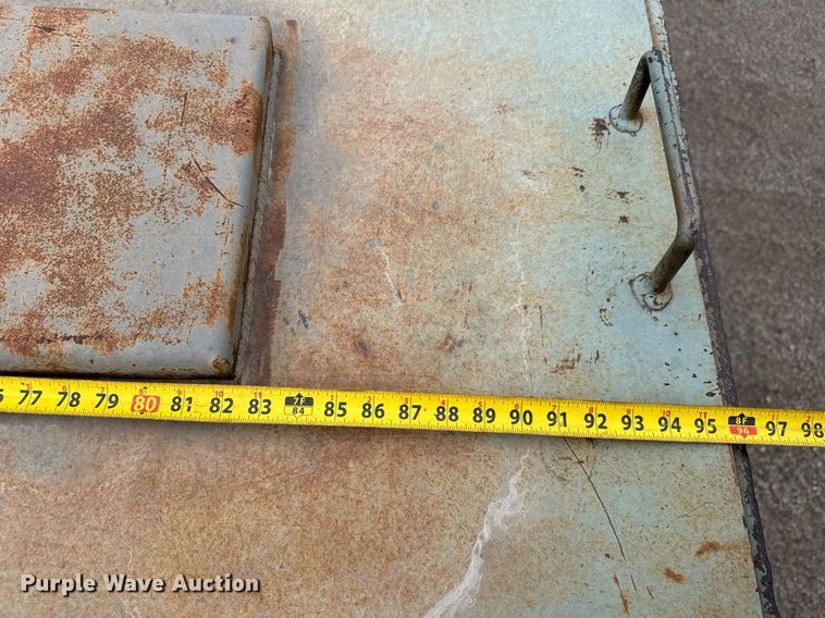 image for item DY0039 1992 White GMC WCA water truck