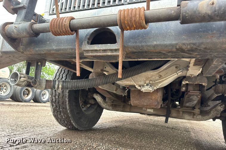 image for item DY0039 1992 White GMC WCA water truck