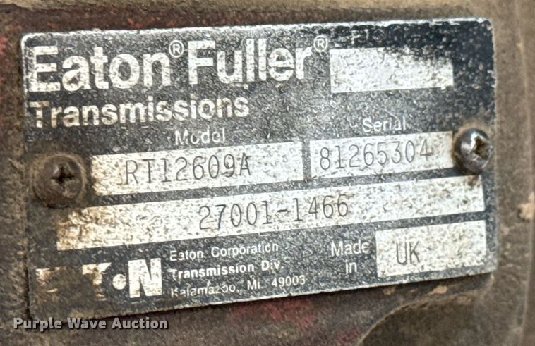 image for item DY0039 1992 White GMC WCA water truck