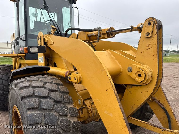image for item DY0071 2003 Caterpillar 928G wheel loader