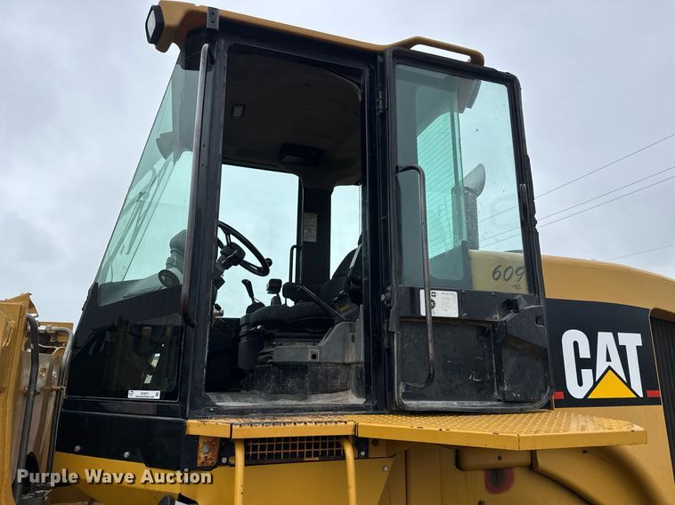 image for item DY0071 2003 Caterpillar 928G wheel loader